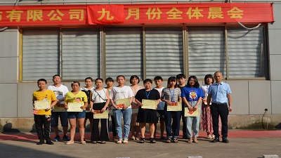 制帽廠(chǎng)如何避免淡季
