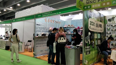 帽廠(chǎng)參加寵物用品展心得